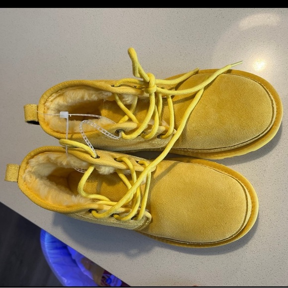 Ugg Neumel Yellow Boots Size 6 - Picture 2 of 5